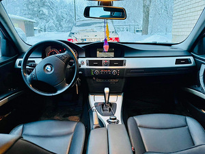 M: BMW e91 320d automaat 2007a (3 foto / 3)