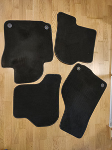 Tekstiilmatid Volkswagen Golf 5 (2 foto / 6)