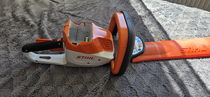 Аккумуляторный кусторез Stihl HSA 56 (1 фото из 3)