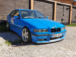 BMW 316 ( 2.0 ) Smurf (2 foto / 8)