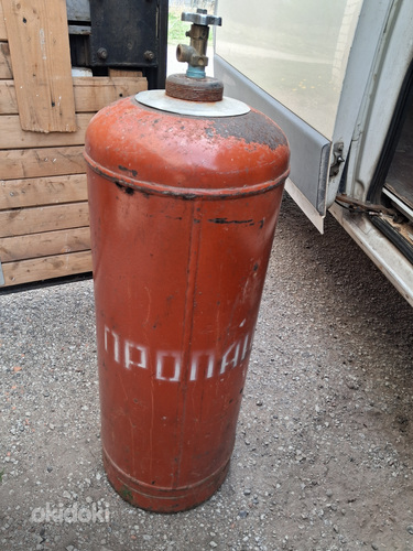 Продам баллон газ(Пропан) 50 литров, полный.