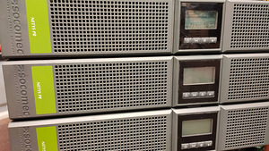 Socomec NPR-3300-RT (1 foto / 3)