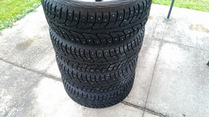 18" veljed Kia (Hyundai) koos talverehvidega Hankook Ipike Rw11 (1 foto / 9)