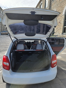 Skoda Fabia 1.4 63kw 2007a. (5 foto / 15)