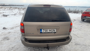 Chrysler Voyager (7 фото из 15)
