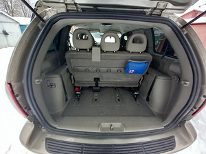 Chrysler Voyager (11 фото из 15)