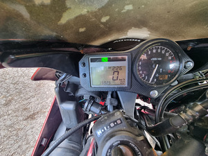Honda cbr 600 f4i 2006a (2 foto / 4)