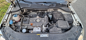 Volkswagen Passat (13 foto / 14)