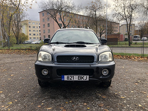 Hyundai Santa Fe 2.0crdi 4x4 (2 foto / 11)
