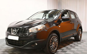 Nissan Qashqai PureDrive dci 1.6 96kw 2013 (1 foto / 10)