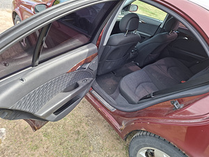 Mercedes-Benz E 270 2.7 R5 130kW (8 фото из 15)