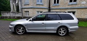 Mitsubishi Galant sport. (5 foto / 12)
