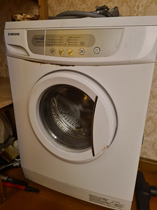 Ära anda vana Samsungi pesumasin (1 foto / 4)