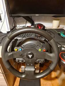 Настольный компьютер M/V Gamer с набором рулей (8 фото из 10)