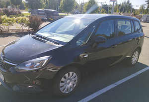 OPEL Zafira Tourer. (6 foto / 13)