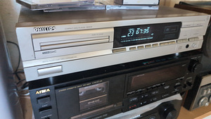 Philips cd 614 (3 foto / 3)