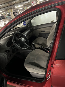Peugeot 206 (5 foto / 11)