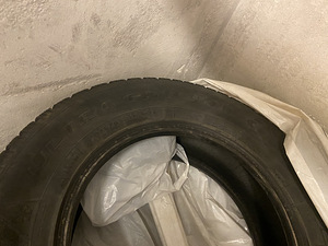 245/65 R17 107H GOOD YEAR 4tk (2 foto / 6)