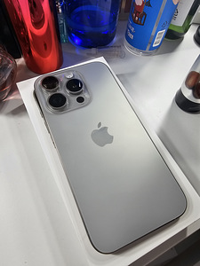 iPhone 15pro 256gb natural titanium (4 foto / 6)
