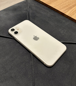 iPhone 11 64Gb, valge (2 foto / 3)