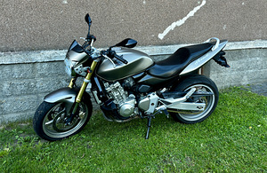 Honda CB600F Hornet 2006a (2 foto / 4)