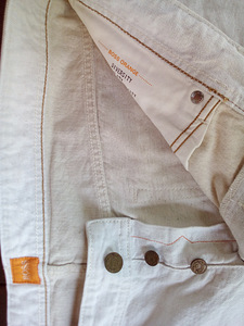 HUGO BOSS HELEDAD TEKSAD PIKALE MEHELE W36L36 (2 foto / 7)