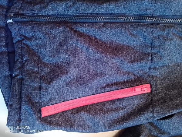 Джинсового цвета куртка детская H&M 116см (фото #4)
