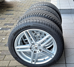 Bridgestone 205/50/17 Uueväärilised Brigestone Blizzak Snow (2 foto / 2)
