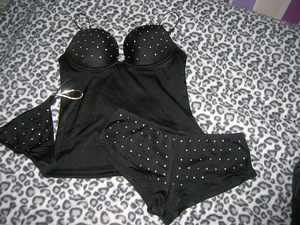 UUS !!! 3 Pice Bikini Set BRA Push Up 34B EVIE (9 foto / 10)