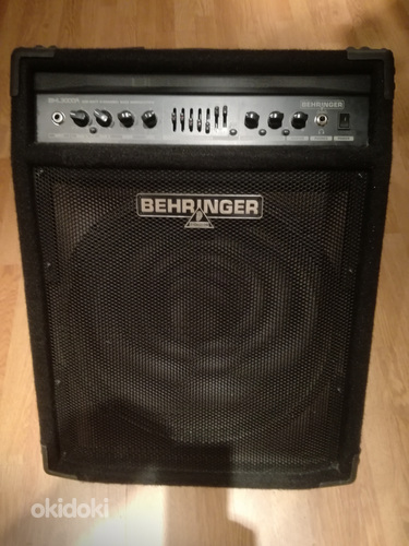 Behringer BXL3000 300W 2-Ch Bass Workstation (фото #1)