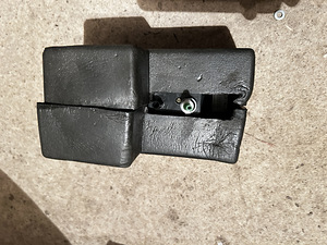 Audi A8 D2 Keskluku vakuumpump (3 foto / 4)