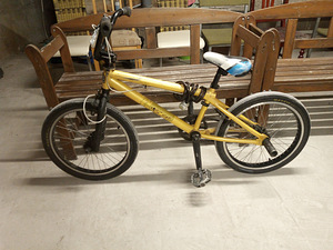 Bmx (1 foto / 4)