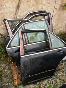 MB Mercedes S Klass w140 uksed (1 foto / 3)