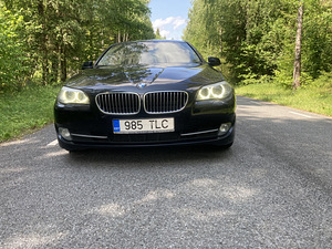 Бмв 525d 2011 мануал (9 фото из 10)