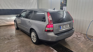 Volvo V50 2.0D 100kw 6-к manual & ÜV (Summum) (8 фото из 11)