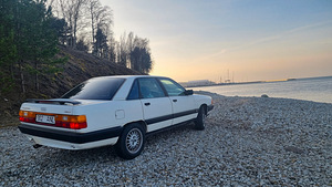 Audi 100 2.3E 100kw ÜV 08.25 (4 foto / 10)