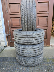 Suverehvid 225/45/17 Michelin 4 tk. (1 foto / 4)