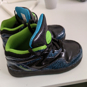 Reebok tossud 25 (1 foto / 2)