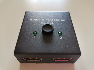 Двунаправленный переключатель HDMI (1 фото из 2)
