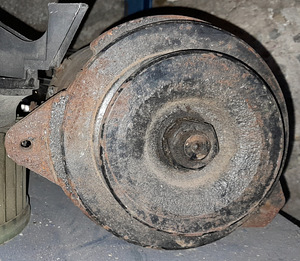 Generaator autole GAZ-21