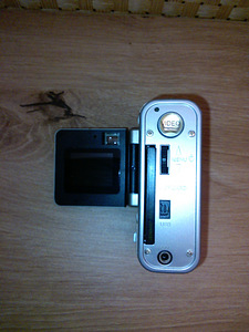 Mini videokaamera (2 foto / 3)