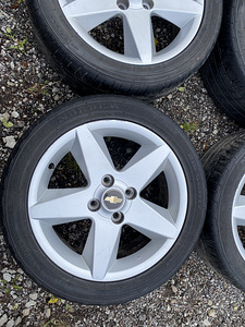 Chevrolet Epica R17 valuveljed 4x114.3 et 49 suverehvidega (5 foto / 6)