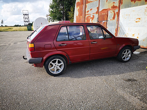 Golf 2 MK2 1.6D (4 фото из 5)