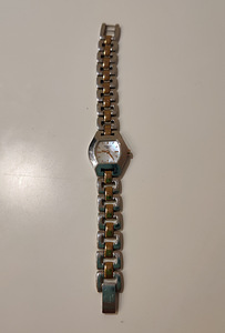 Tissot часы с браслетом (2 фото из 4)