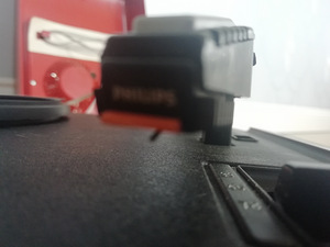 Philips vinüülplaadimängija (3 foto / 5)