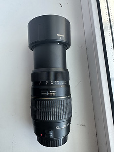 Tamron AF 70-300mm (Canon) (1 foto / 3)