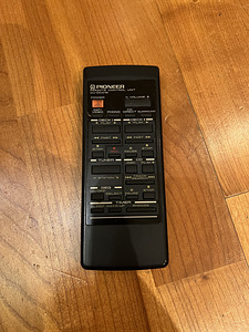 CD-плеер Pioneer PD-S702 (9 фото из 9)