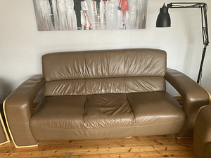 Nahast mööbel Pärnu (2 foto / 3)