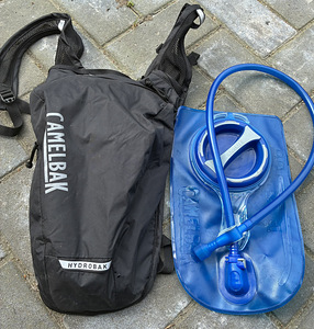 CamelBak joogikott pikemaks jalgrattasōiduks (1 foto / 2)