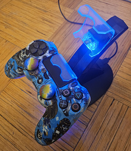 Mängukonsool PS4 PRO 1TB (3 foto / 4)